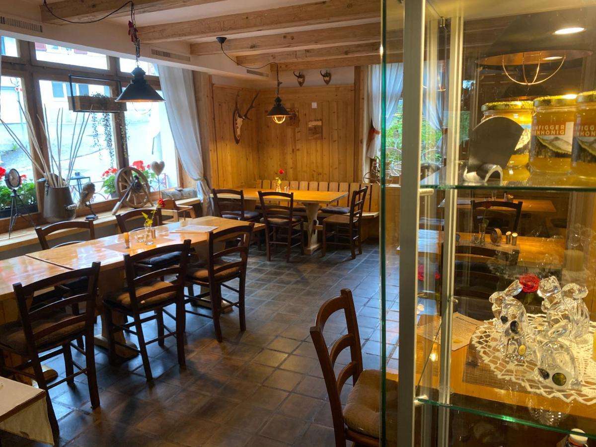 Gasthaus Edelweiss Langwies Eksteriør bilde