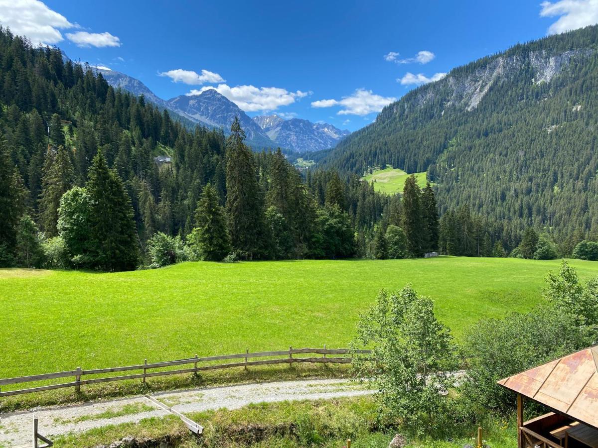 Gasthaus Edelweiss Langwies Eksteriør bilde