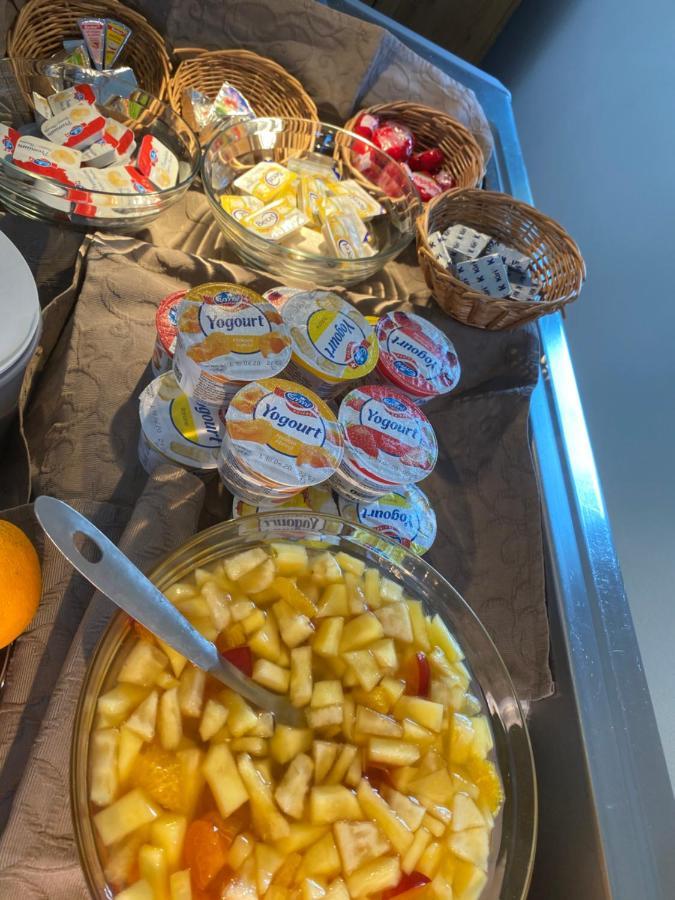 Gasthaus Edelweiss Langwies Eksteriør bilde