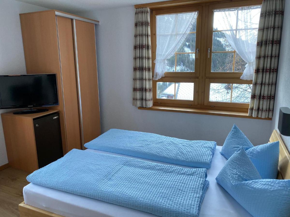 Gasthaus Edelweiss Langwies Eksteriør bilde